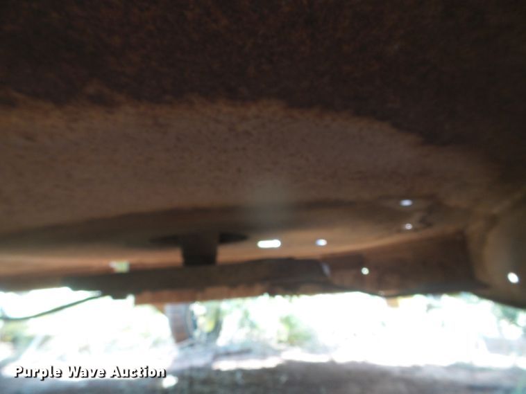 image for item GR9269 John Deere 1517 batwing rotary mower