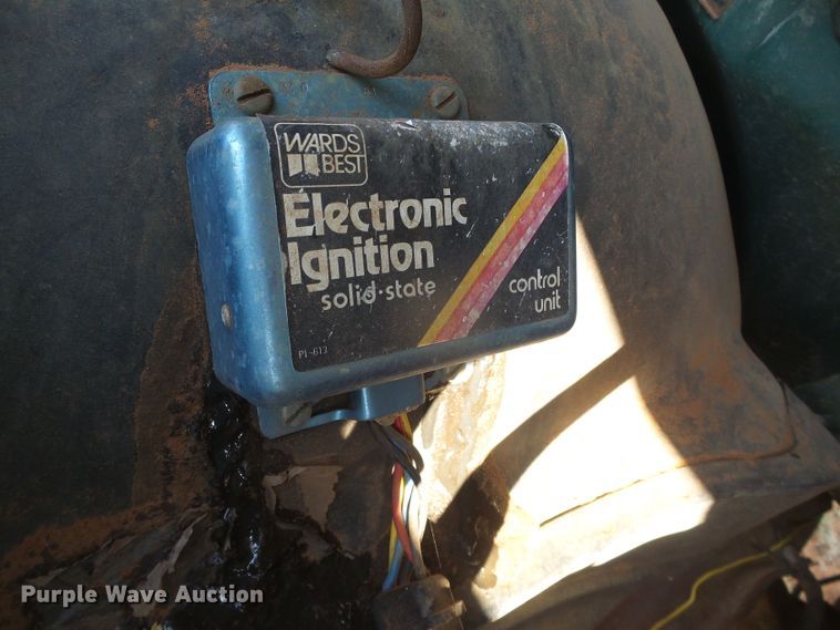 image for item GR9279 Chevrolet C50  grain truck