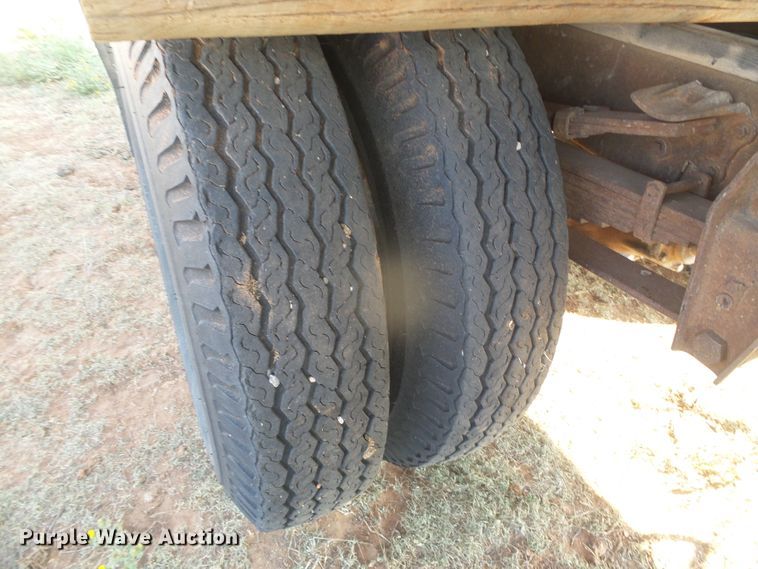 image for item GR9279 Chevrolet C50  grain truck