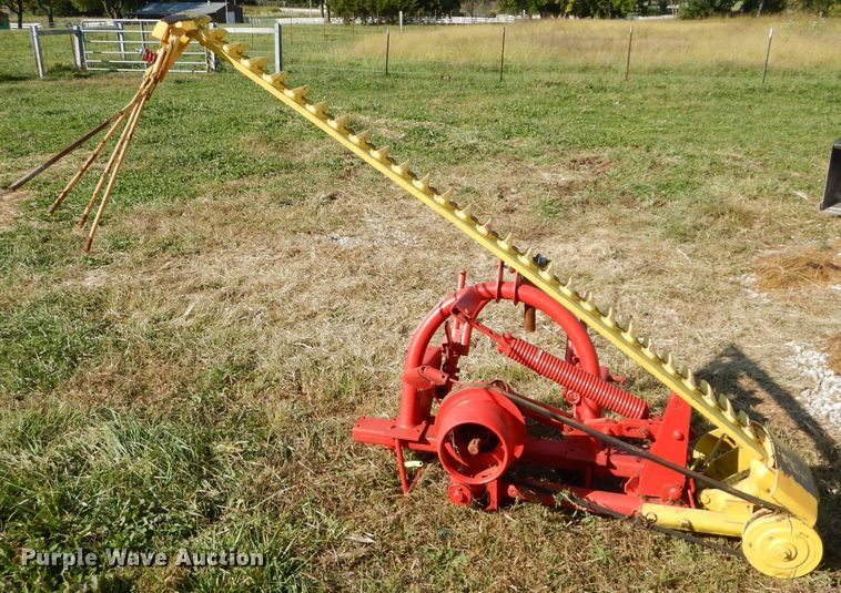 image for item HF9030 New Holland 450 sickle mower