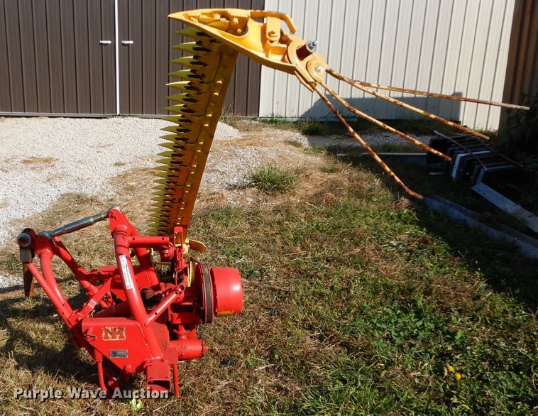 image for item HF9030 New Holland 450 sickle mower