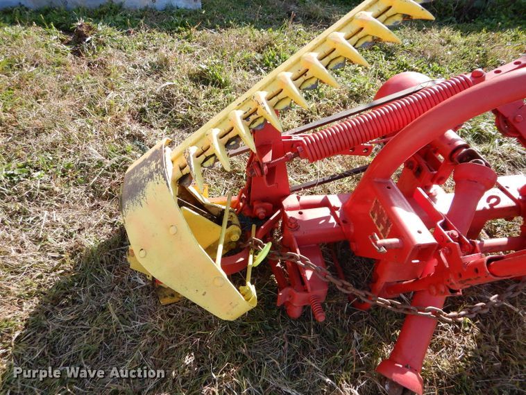 image for item HF9030 New Holland 450 sickle mower