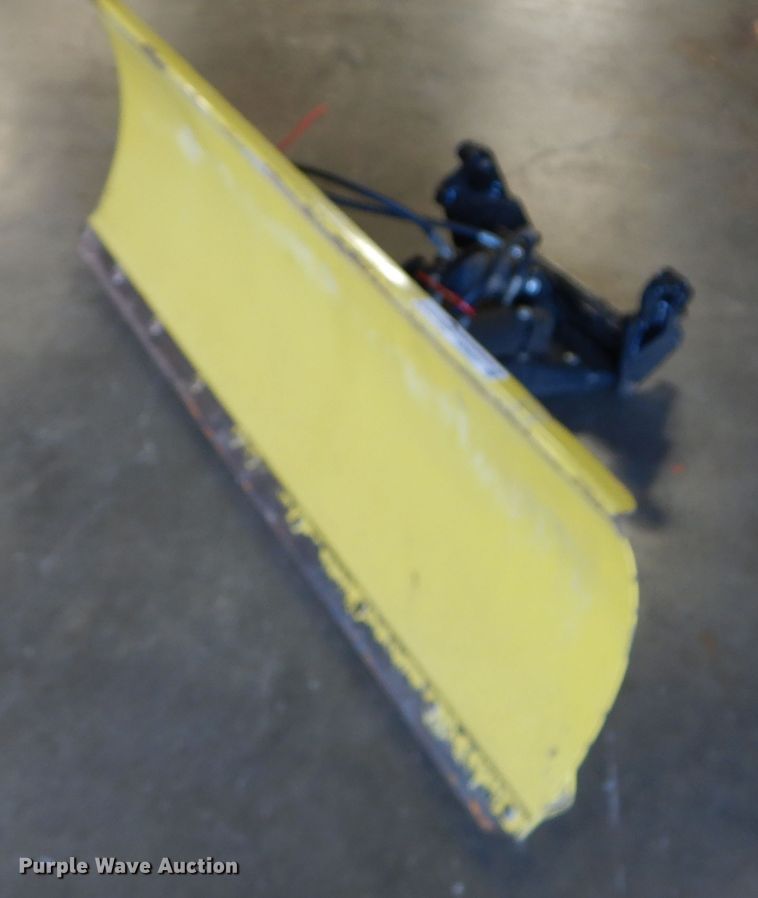 John Deere snow plow in Shawnee, KS Item HF9031 sold Purple Wave