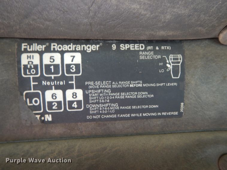 image for item HJ9735 1987 White WCM  fertilizer delivery truck