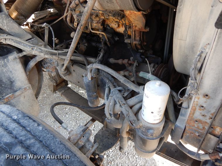 image for item HJ9735 1987 White WCM  fertilizer delivery truck