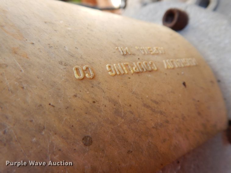 image for item HJ9735 1987 White WCM  fertilizer delivery truck