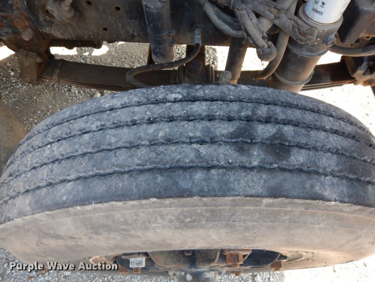 image for item HJ9735 1987 White WCM  fertilizer delivery truck