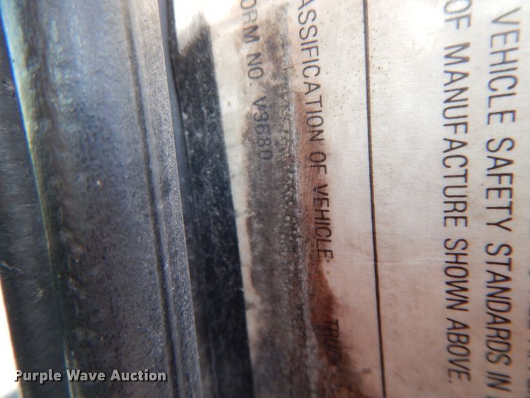 image for item HJ9735 1987 White WCM  fertilizer delivery truck