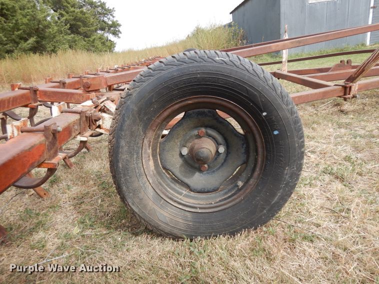 image for item HN9300 Spring tooth harrow