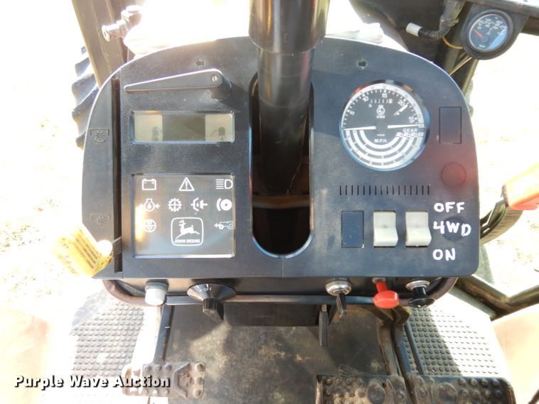 image for item HN9306 1988 John Deere 2955  MFWD tractor