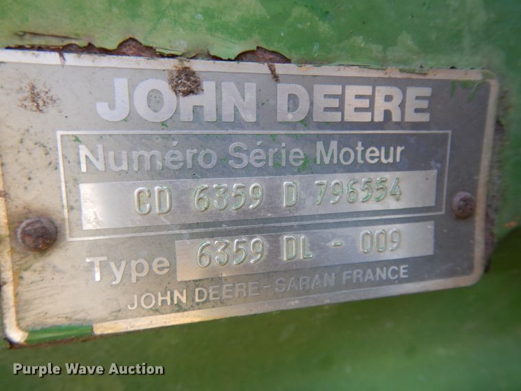 image for item HN9306 1988 John Deere 2955  MFWD tractor