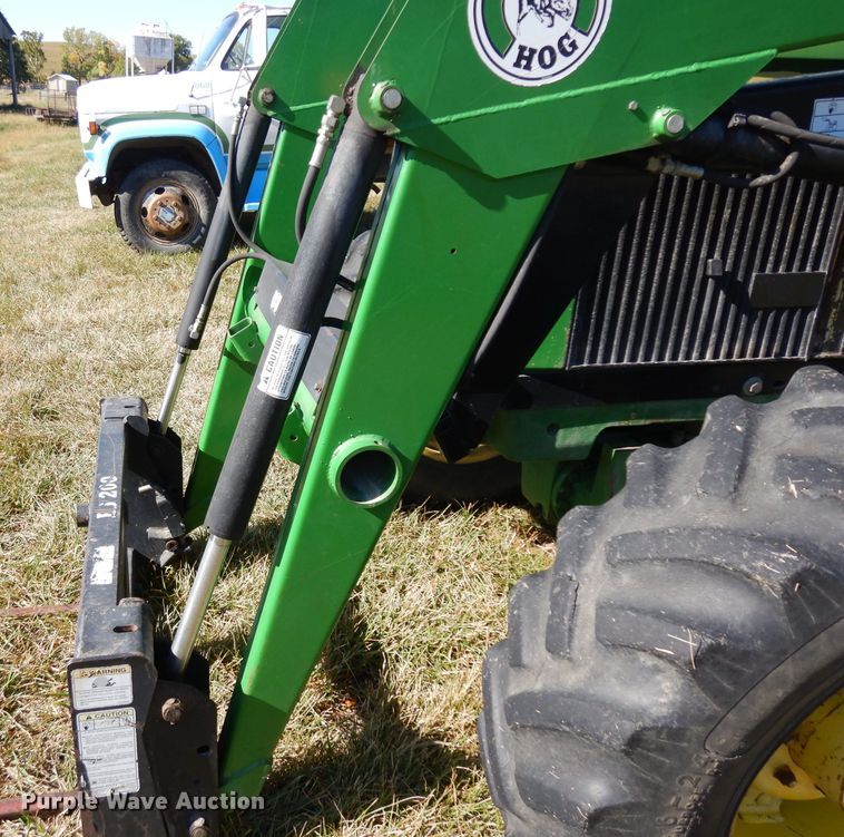 image for item HN9306 1988 John Deere 2955  MFWD tractor