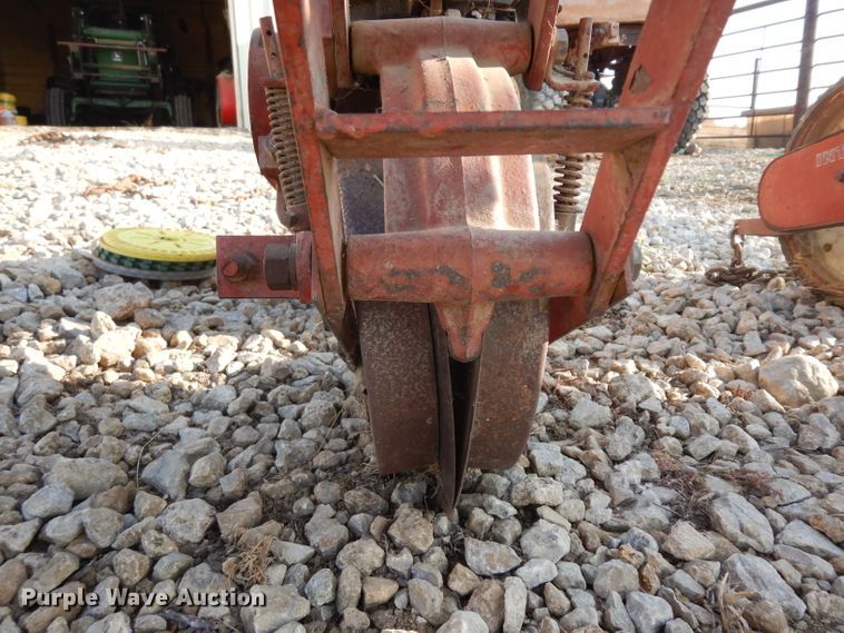 image for item HN9357 Two row planter