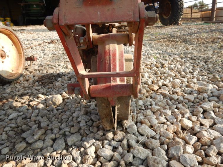 image for item HN9357 Two row planter