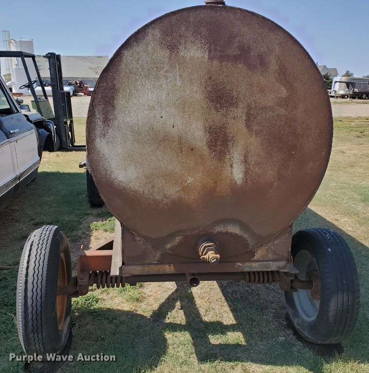 image for item HO9663 Fuel tank trailer