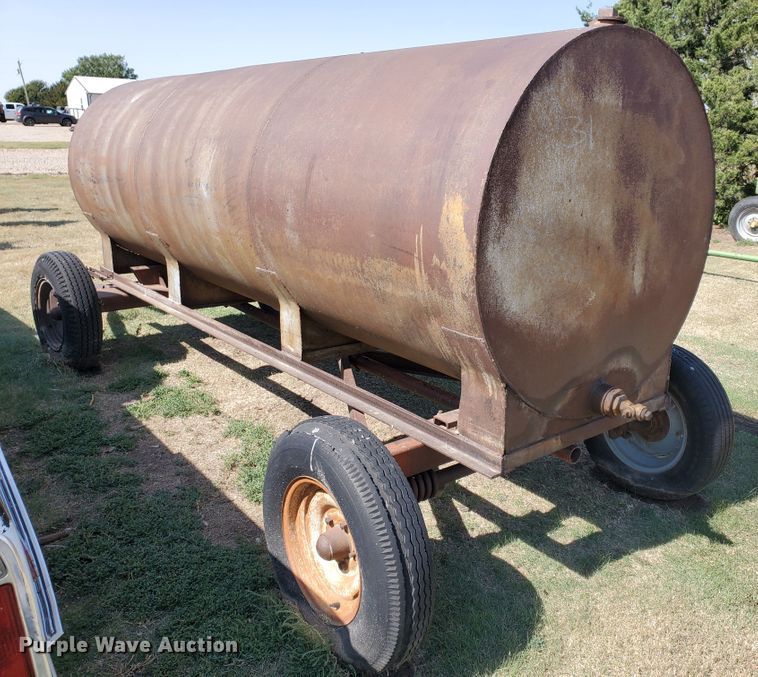 image for item HO9663 Fuel tank trailer