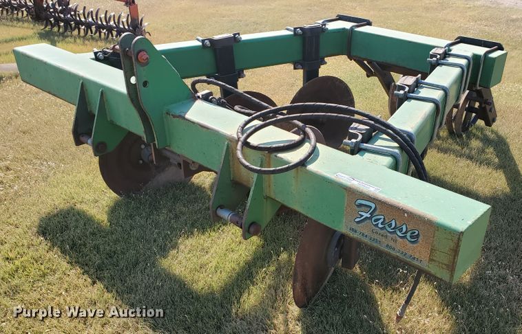 image for item HO9669 Fasse track closer