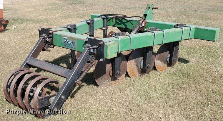 image for item HO9669 Fasse track closer