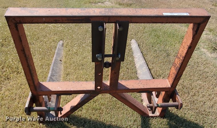 image for item HO9670 Bale forks