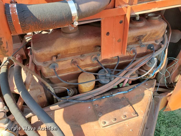 image for item HO9671 Hagie 640 Hi-Tractor applicator