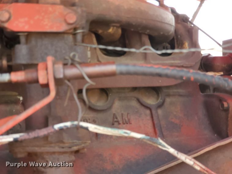 image for item HO9671 Hagie 640 Hi-Tractor applicator