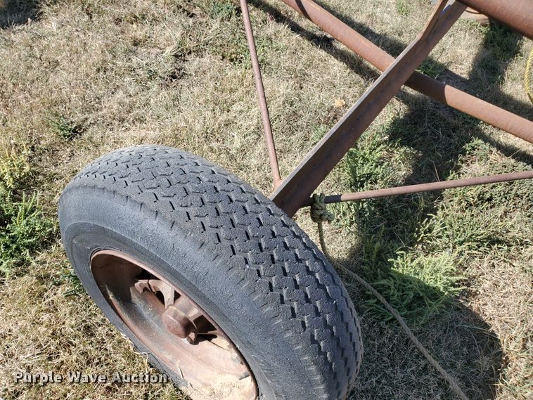 image for item HO9675 Irrigation pipe trailer