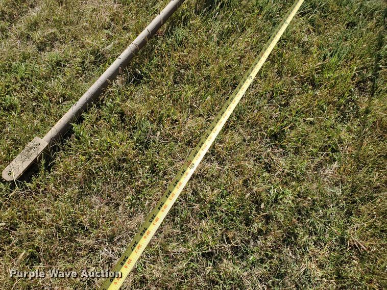 image for item HO9675 Irrigation pipe trailer