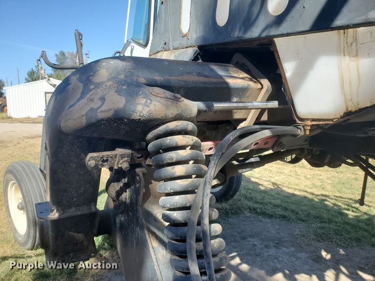 image for item HO9738 SpraCoupe 4640  sprayer