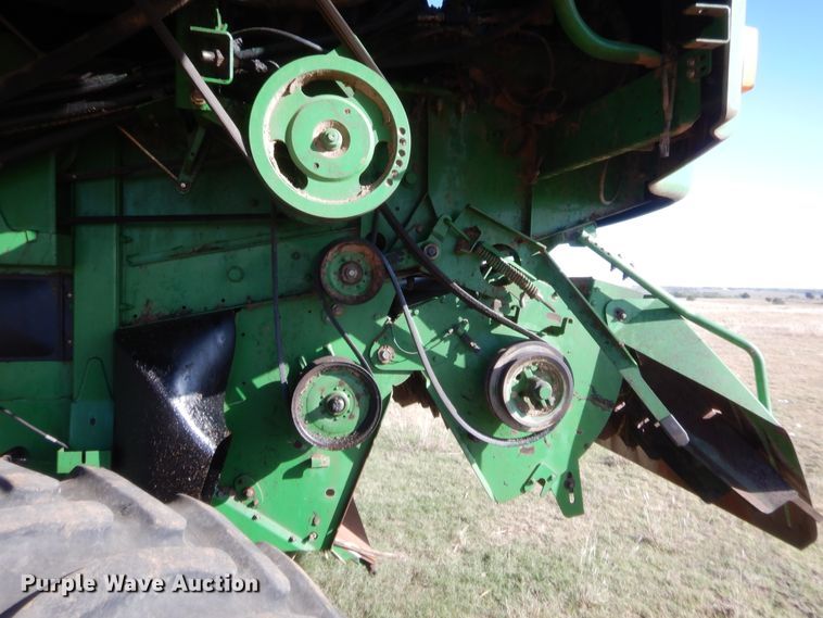 image for item HW9037 2004 John Deere 9660 STS  combine