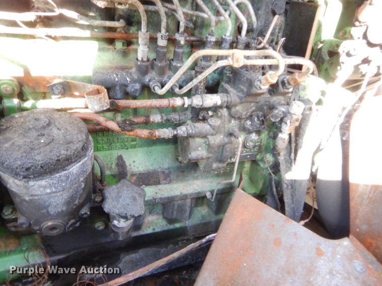 image for item HW9037 2004 John Deere 9660 STS  combine