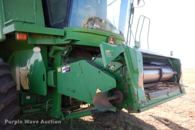 image for item HW9037 2004 John Deere 9660 STS  combine