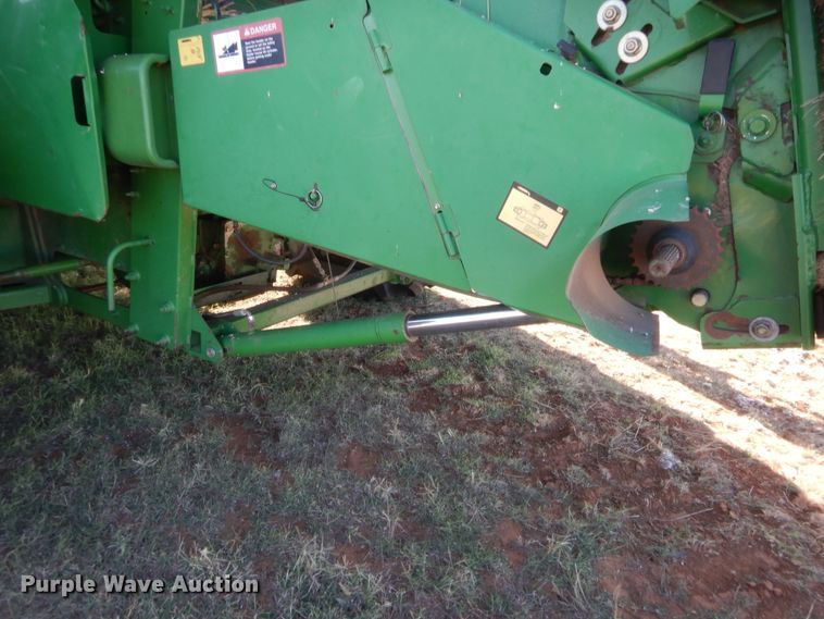 image for item HW9037 2004 John Deere 9660 STS  combine