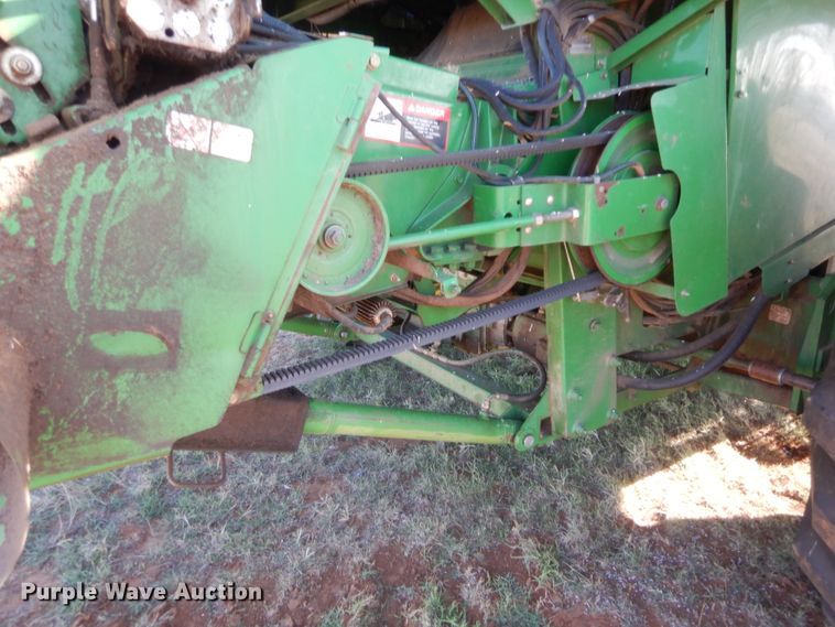image for item HW9037 2004 John Deere 9660 STS  combine