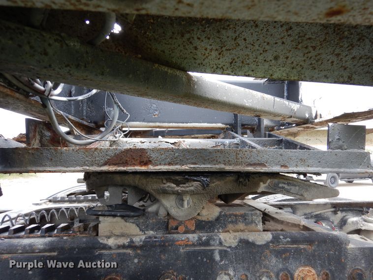 image for item AF9951 1998 Corn Belt S-4202-W bottom dump trailer