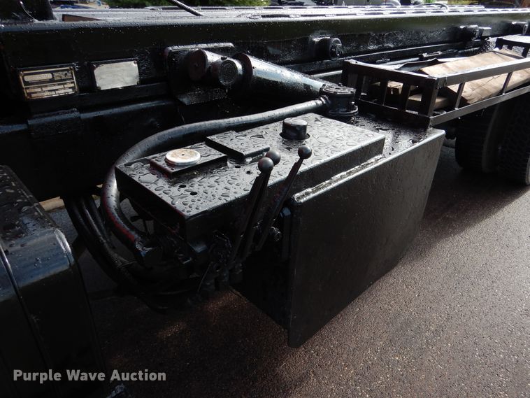 image for item AF9955 1999 Sterling L-Line  roll off container truck