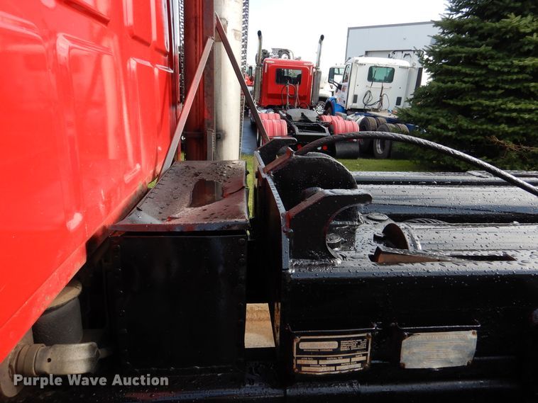 image for item AF9955 1999 Sterling L-Line  roll off container truck