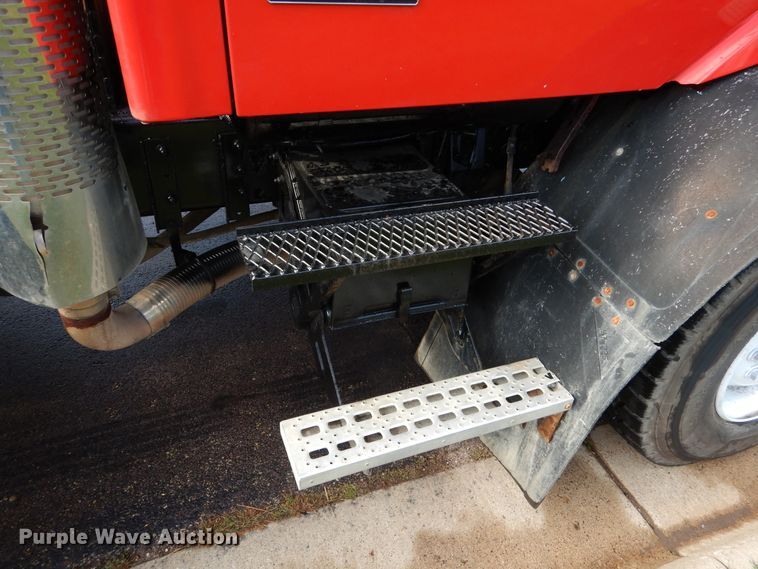 image for item AF9955 1999 Sterling L-Line  roll off container truck