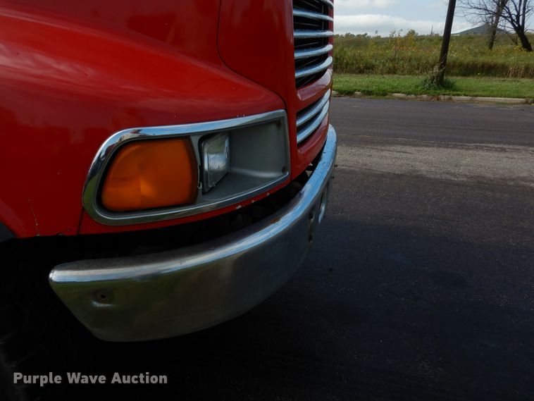 image for item AF9955 1999 Sterling L-Line  roll off container truck