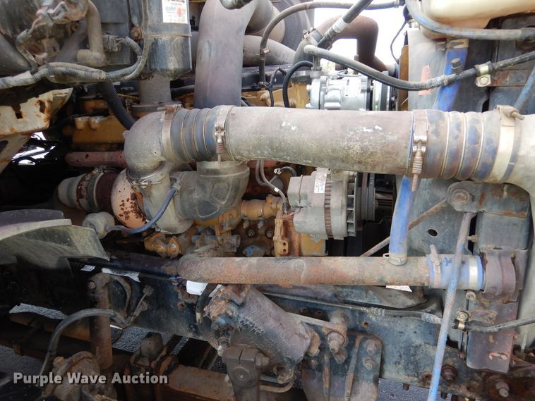 image for item AF9955 1999 Sterling L-Line  roll off container truck