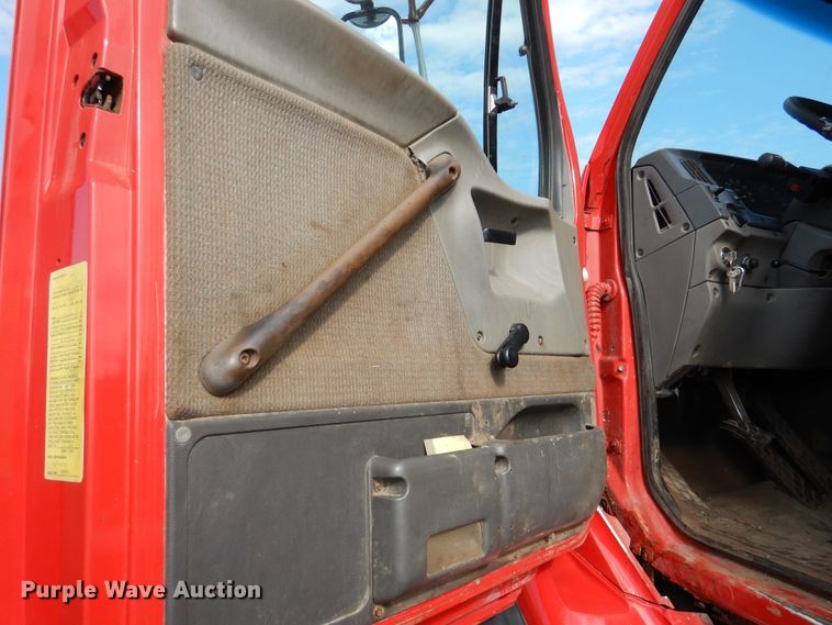 image for item AF9955 1999 Sterling L-Line  roll off container truck