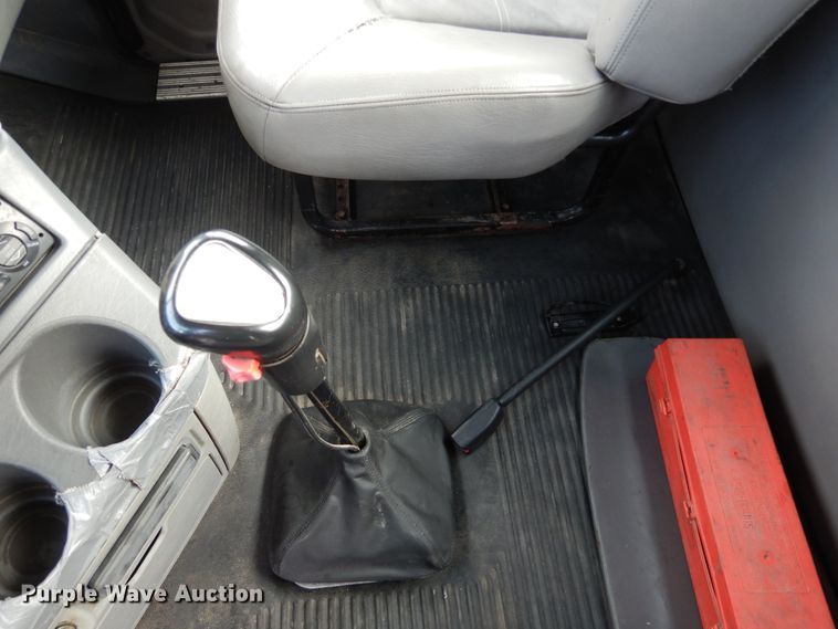 image for item AF9956 2006 Freightliner Columbia  semi truck