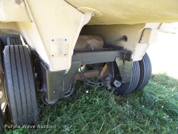 image for item DC2961 2008 Everlite end dump trailer