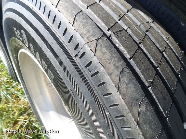 image for item DC2961 2008 Everlite end dump trailer