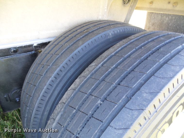 image for item DC2961 2008 Everlite end dump trailer