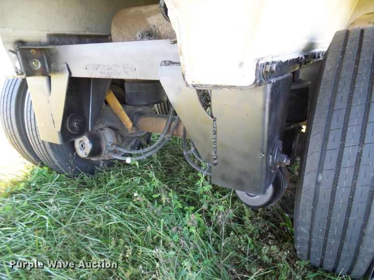 image for item DC2961 2008 Everlite end dump trailer