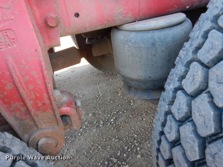 image for item DC8846 1984 Peterbilt 359  semi truck