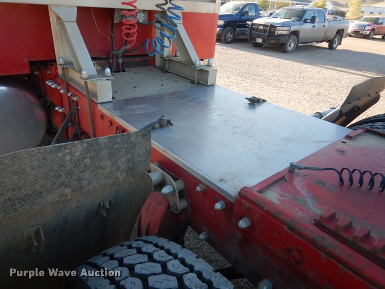 image for item DC8846 1984 Peterbilt 359  semi truck