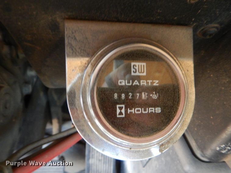 image for item DC8884 1998 Freightliner FLD  truck cab and chassis