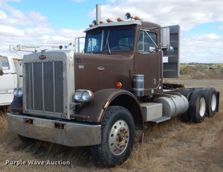 image for item DC8912 1982 Peterbilt 359  semi truck