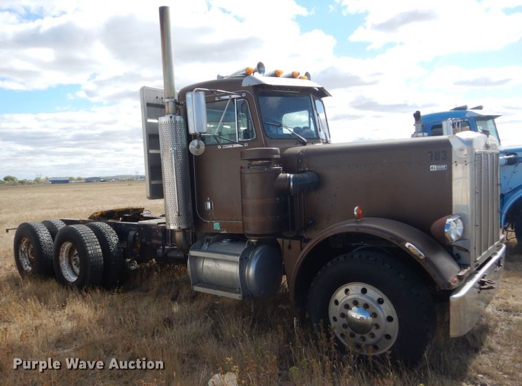 image for item DC8912 1982 Peterbilt 359  semi truck